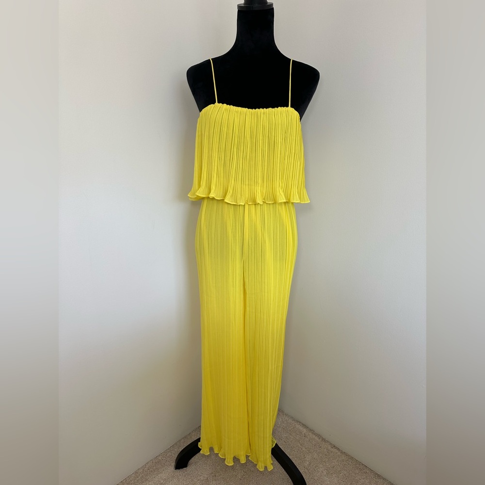 BNWT Zara Jumpsuit Size M